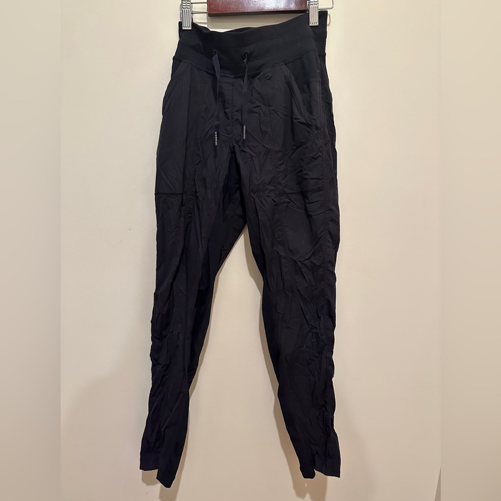 Lulu lemon joggers